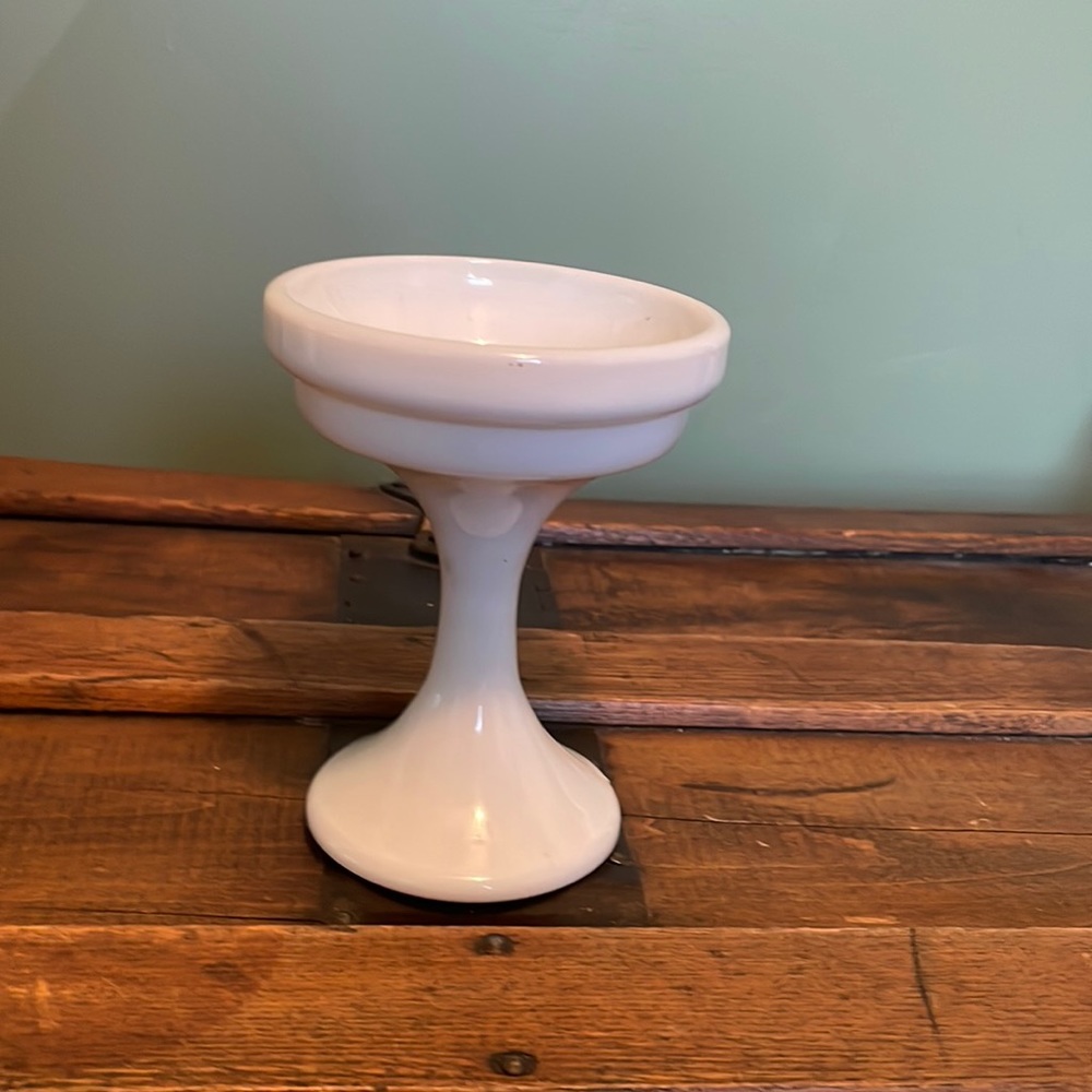 Beautiful milk, glass candle holder